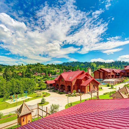 Slovyanka Hotel สลาฟสเก ภายนอก รูปภาพ
